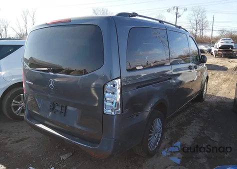 2016 Mercedes-Benz Metris из США, поврежденный, VIN WD4PG2EE2G3151785